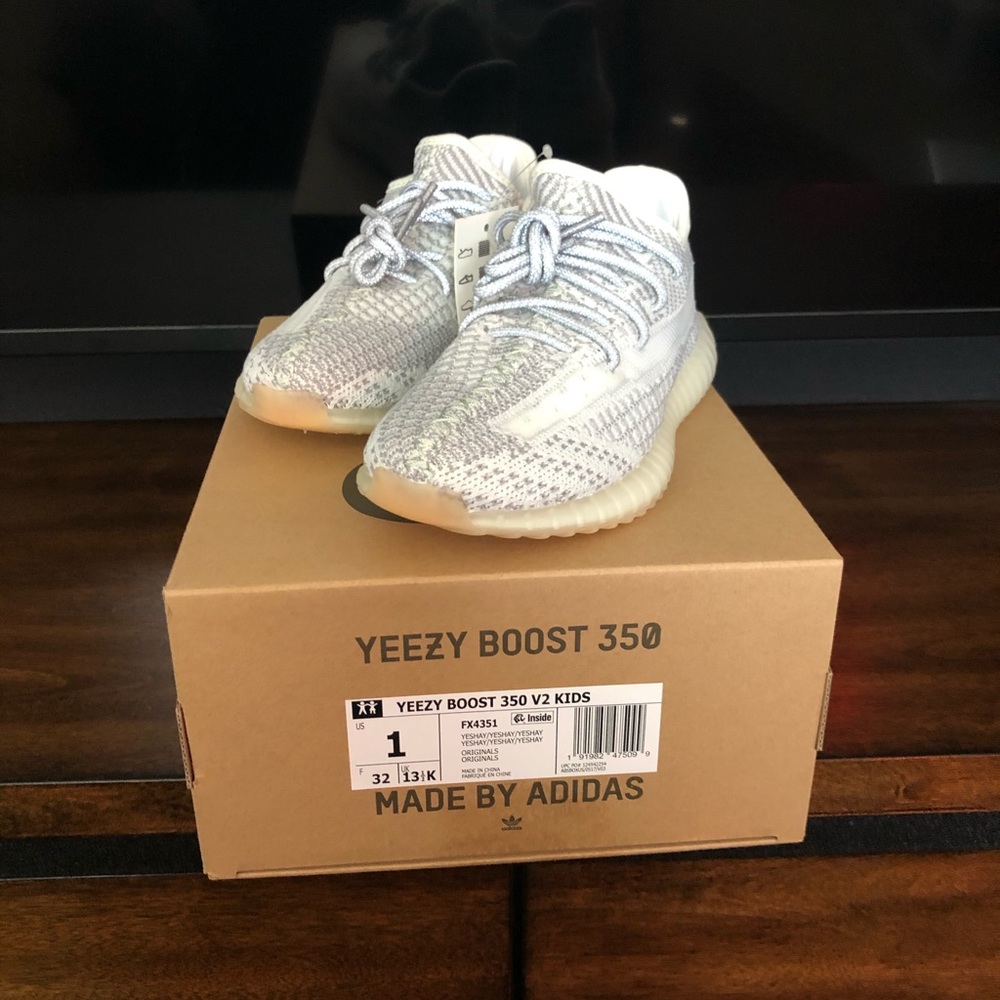 Yeezy Boost 350 V2 Kids ‘Yeshaya’